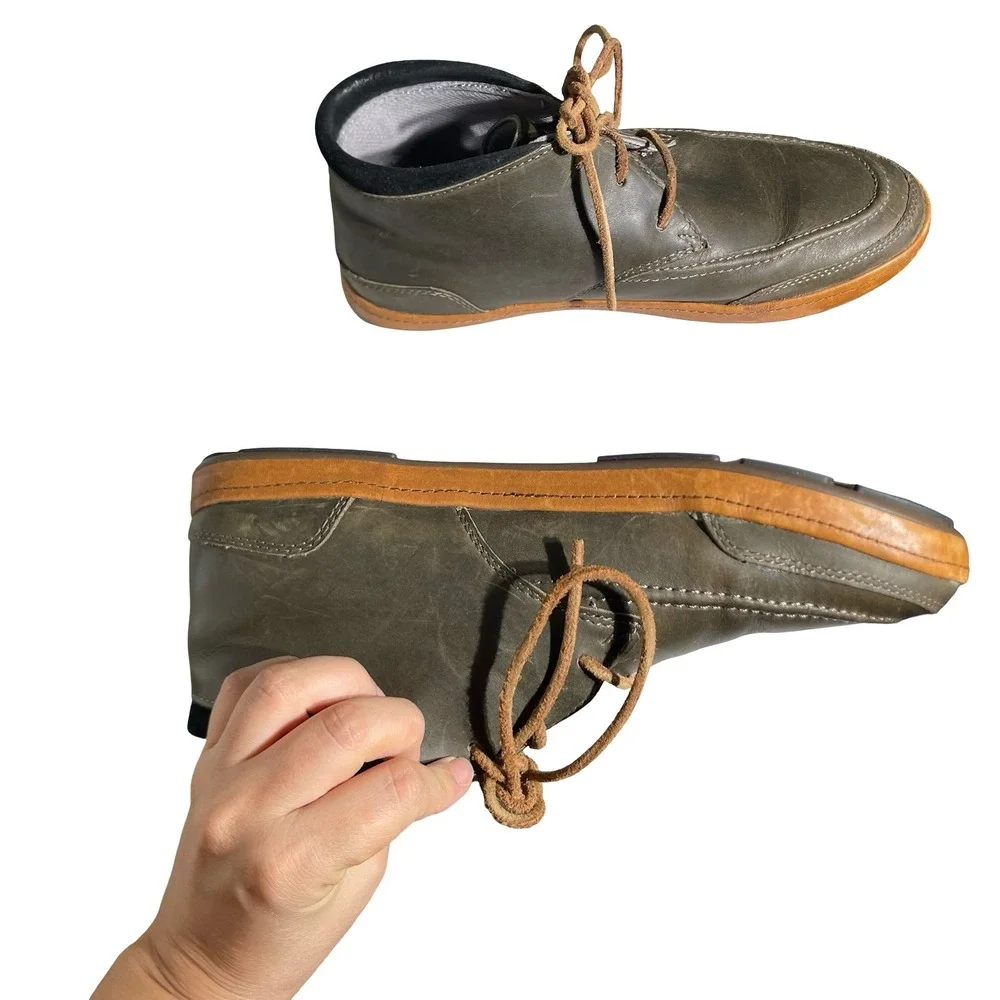 OluKai paia leather